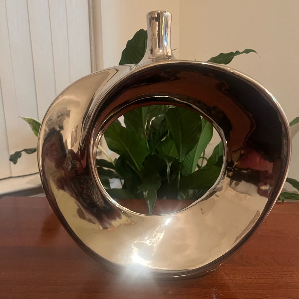 Silver Abstract Ceramic Vases Set - Picture 5 of 5